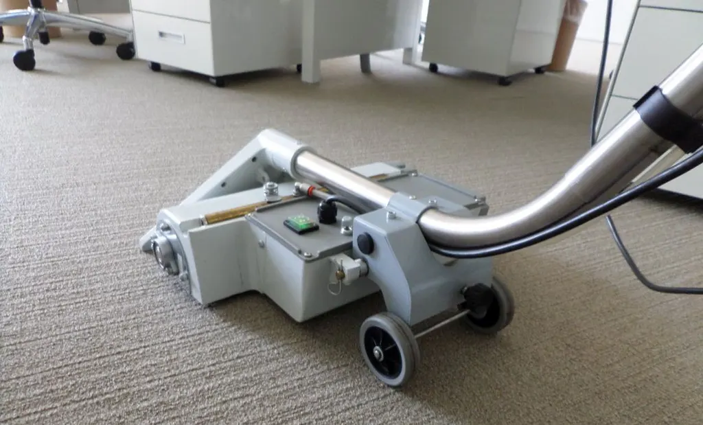 Čišćenje i dezinfekcija suhom parom